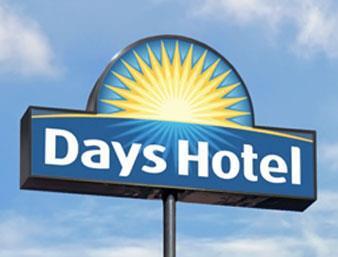 Days Hotel & Suites Jazan Esterno foto